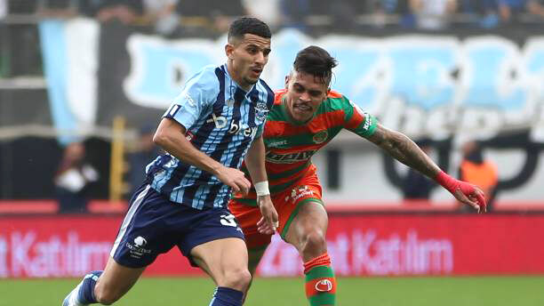 Atal avec le Adana Demirspor